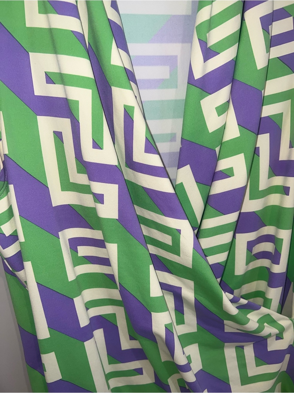 J. McLaughlin Green, Purple, White Geometric Top-LIKE NEW - Picture 10 of 10